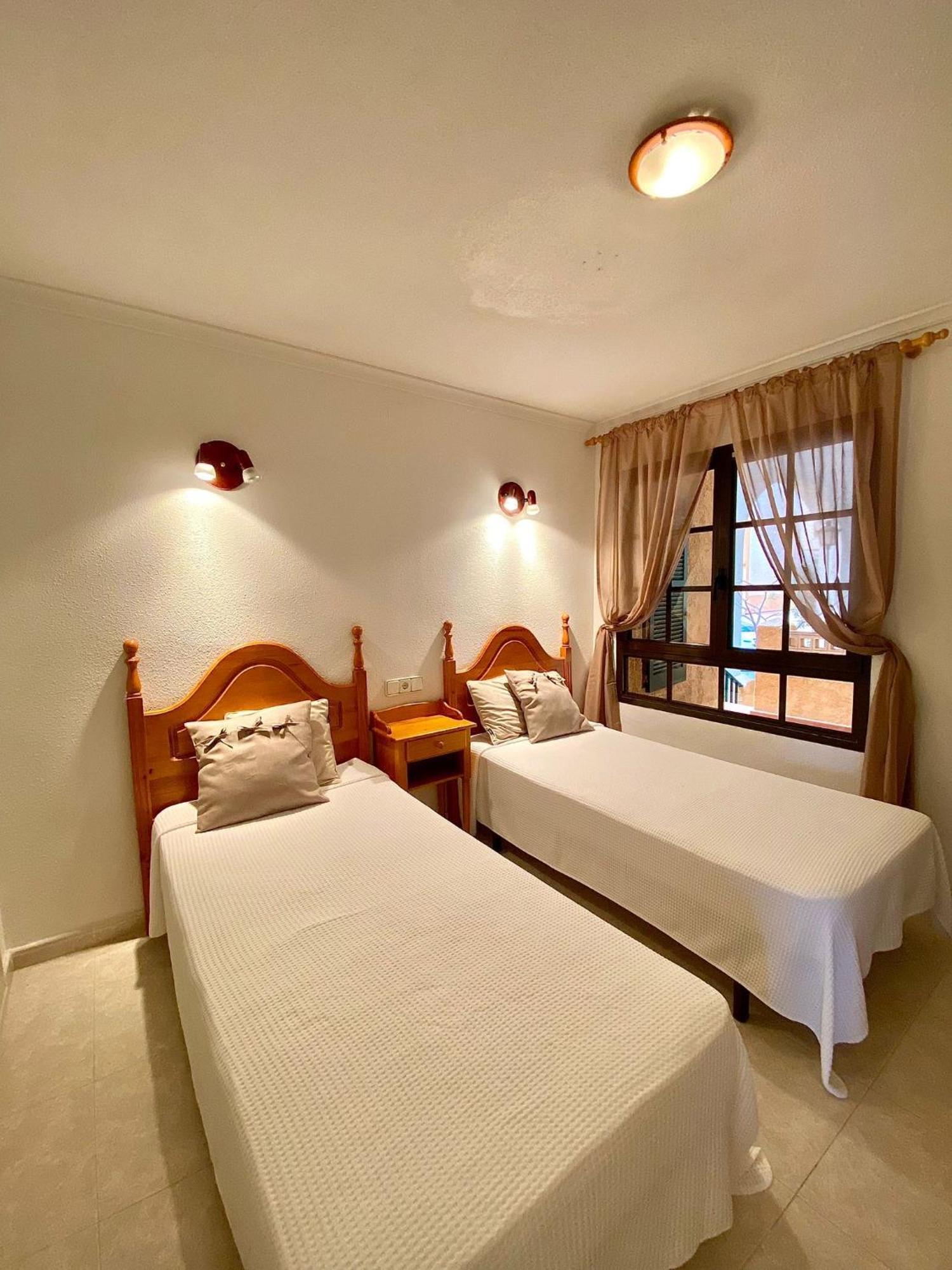 Apartment Cala Mascarat Laura
