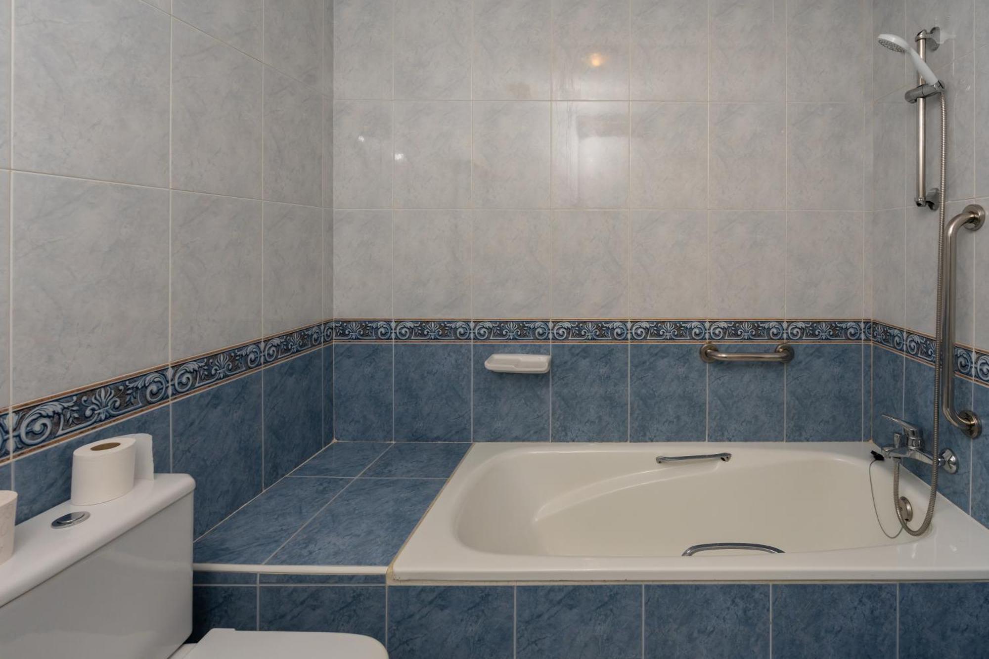 Apartment Cala Mascarat Laura *